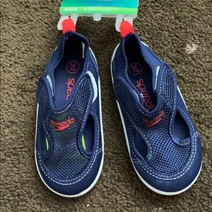 speedo water shoes for little boys